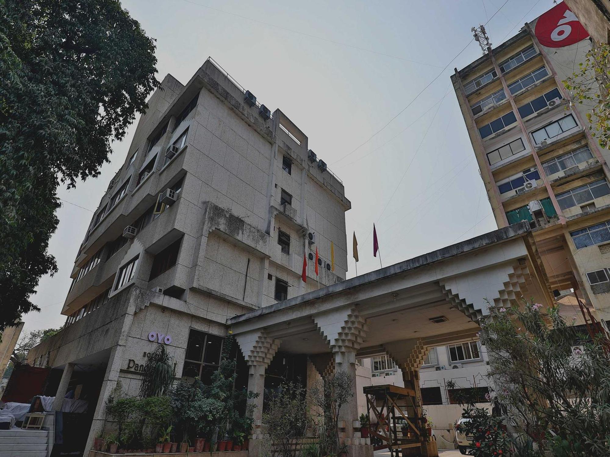 Collection O Panchsheel Hotel Vadodara Exterior photo