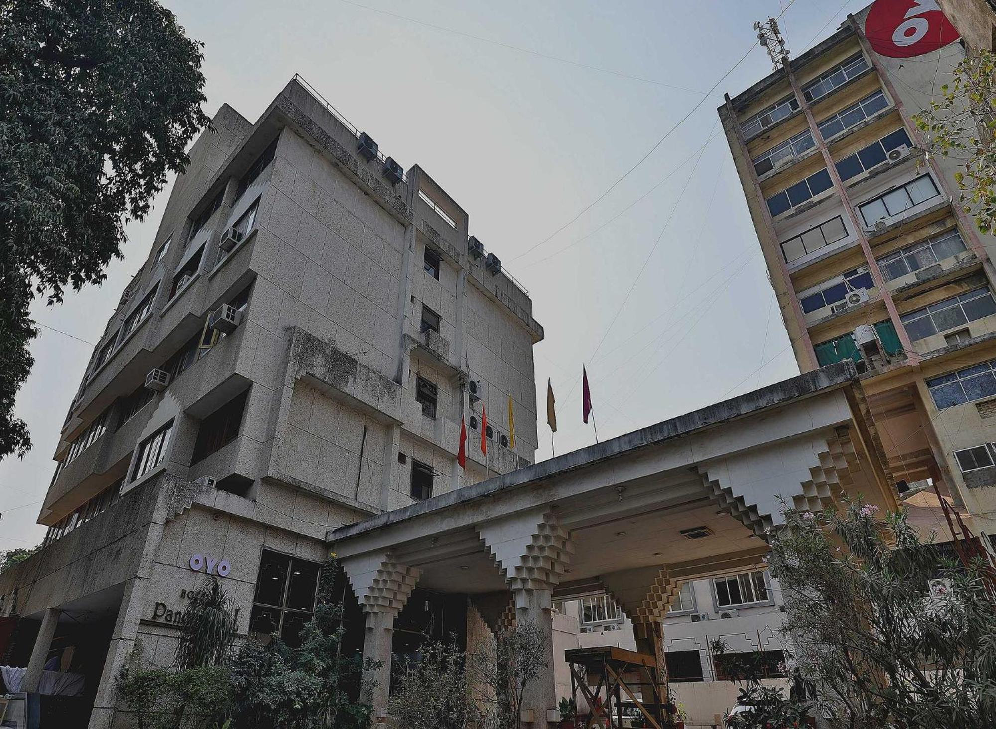 Collection O Panchsheel Hotel Vadodara Exterior photo